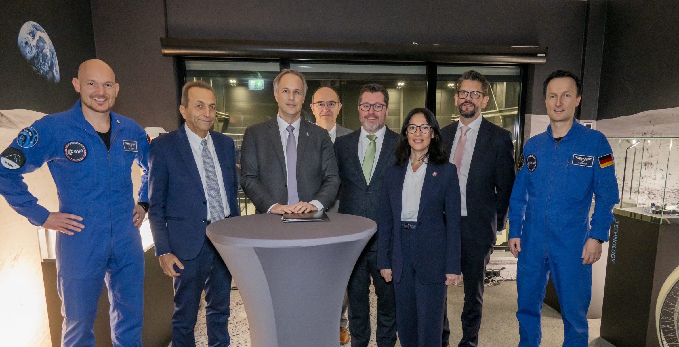 Nammo UK Wins Main Engine Supplier For ESA Argonaut Lunar Lander